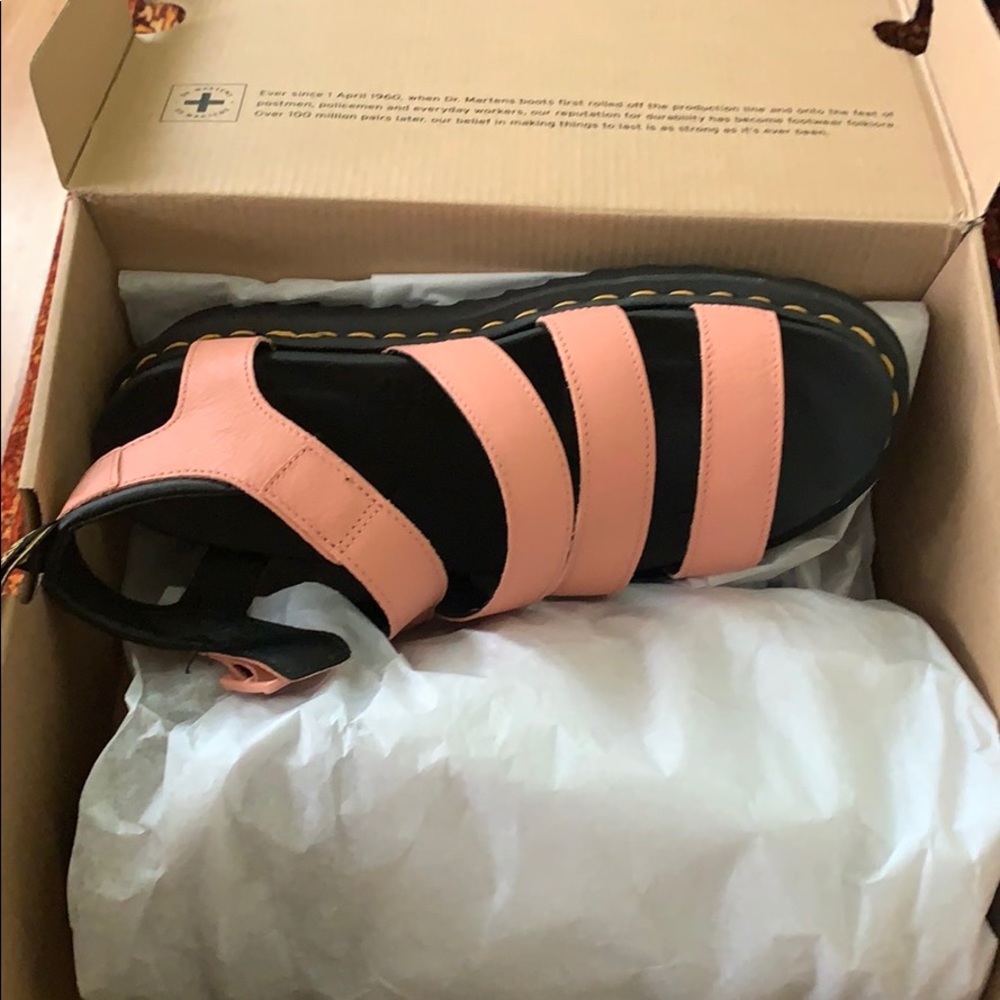 Dr. Martens Blair’s sandal in salmon pink NWT